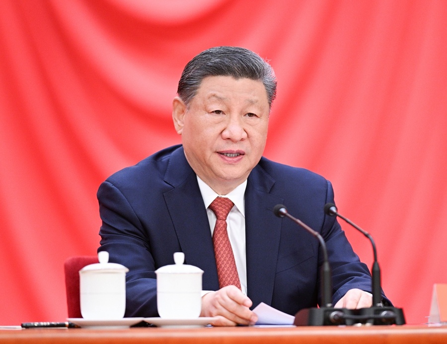 慶祝中華全國(guó)總工會(huì)成立100周年暨全國(guó)勞動(dòng)模范和先進(jìn)工作者表彰大會(huì)隆重舉行 習(xí)近平發(fā)表重要講話